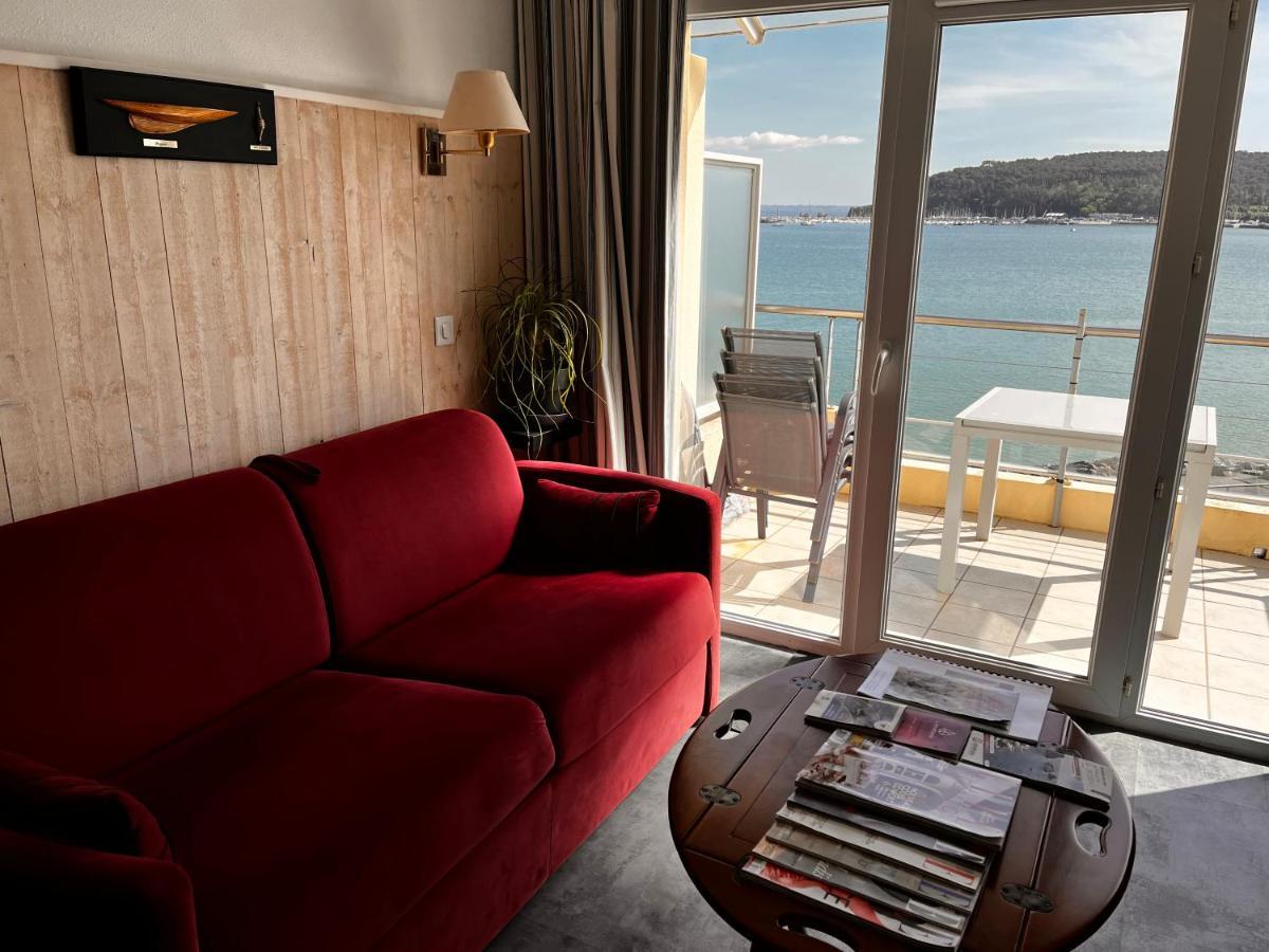 קרוזון Une Terrasse Sur La Mer מראה חיצוני תמונה